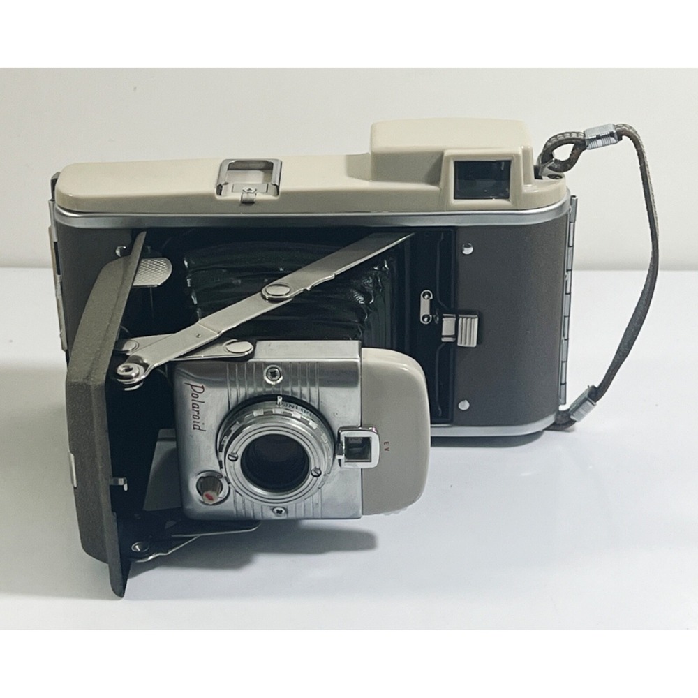 Polaroid Land Camera Model 80B Highlander Brown Vintage Folding Bellows Camera